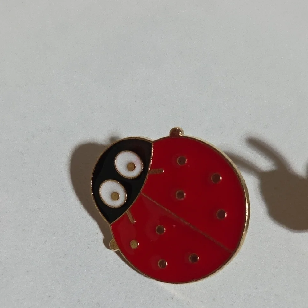 Animal Enamel Pin Collection - Picture 2 of 8